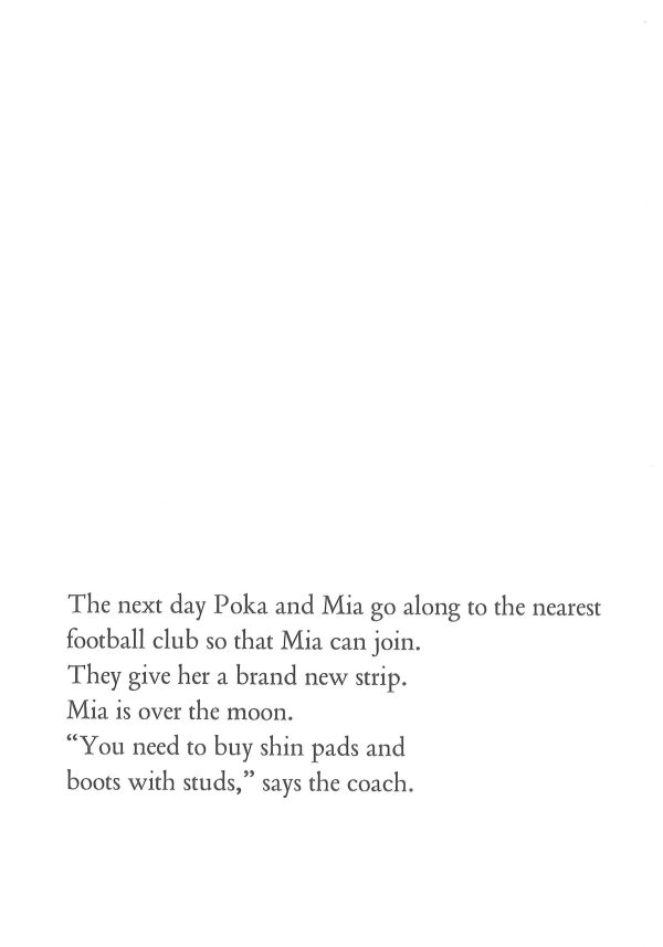 Poka & Mia: Football on Sale